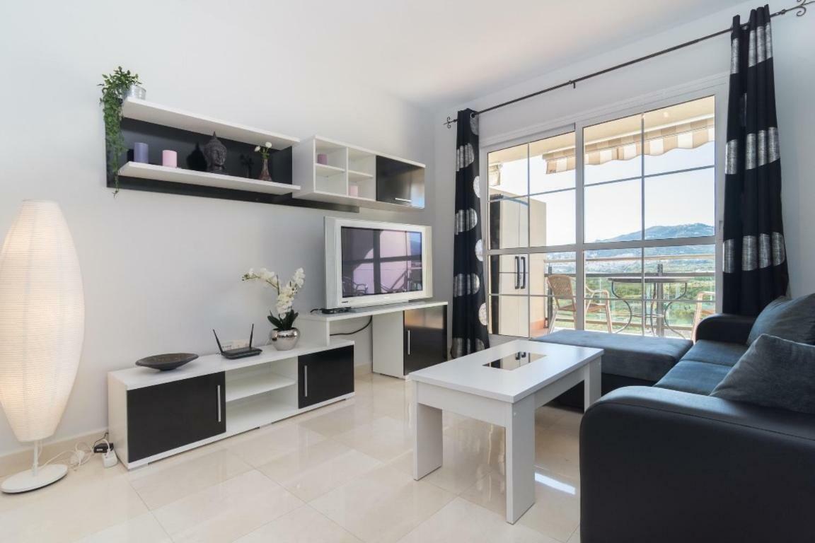 Apartamento En El Mirador De Нерха Экстерьер фото